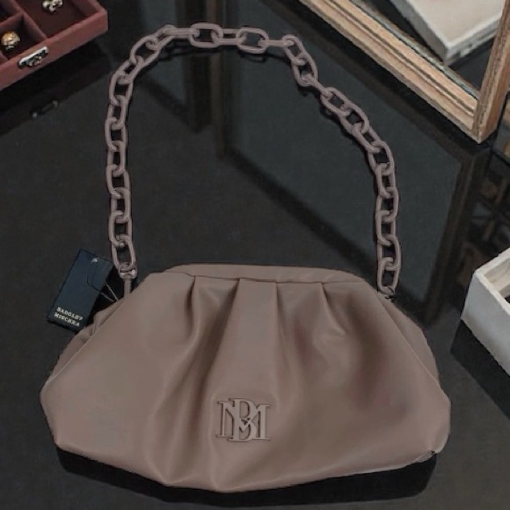 Badgley Mischka Taupe Dumpling Clutch With Chain - Picture 3 of 8